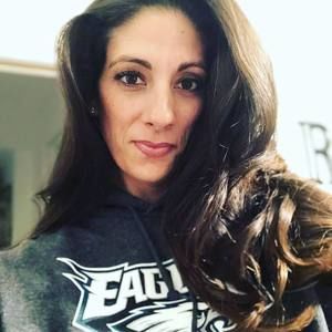 Meet your Posher, Gia